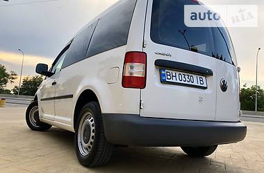 Вантажопасажирський фургон Volkswagen Caddy 2008 в Одесі