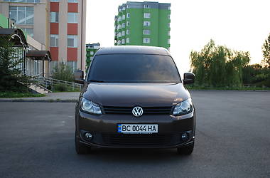Мінівен Volkswagen Caddy 2011 в 