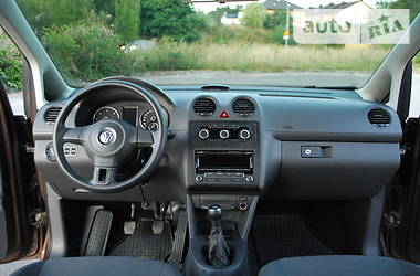 Мінівен Volkswagen Caddy 2011 в 