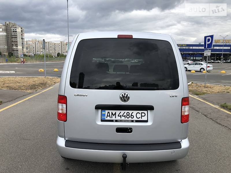 Универсал Volkswagen Caddy 2008 в Киеве