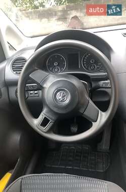 Седан Volkswagen Caddy 2012 в 