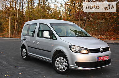 Грузопассажирский фургон Volkswagen Caddy 2012 в Кременчуге