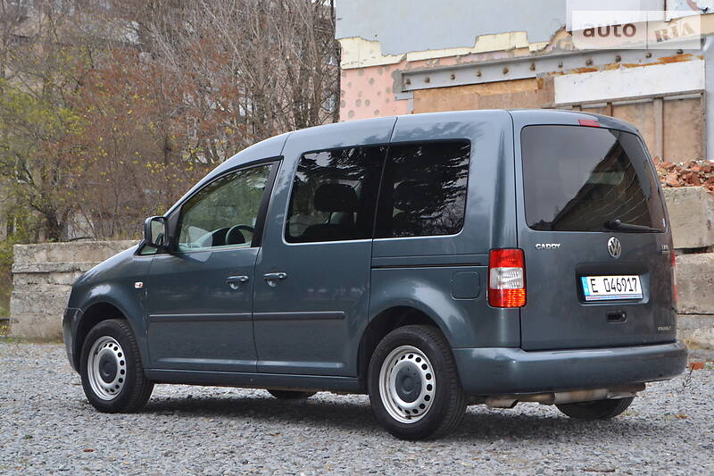 Универсал Volkswagen Caddy 2008 в Ровно