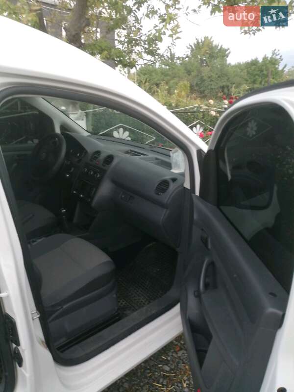 Універсал Volkswagen Caddy 2011 в Кривому Розі