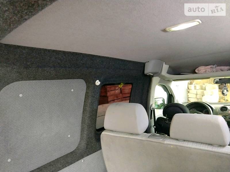 Мінівен Volkswagen Caddy 2007 в Новодністровську