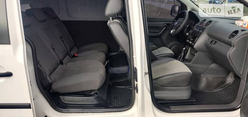 Универсал Volkswagen Caddy 2013 в Киеве
