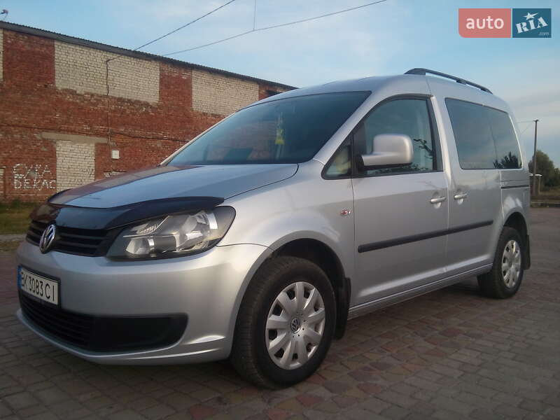 Минивэн Volkswagen Caddy 2011 в Рокитном
