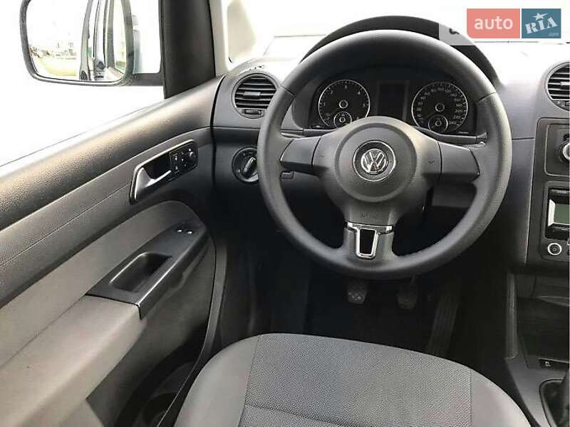 Минивэн Volkswagen Caddy 2011 в Рокитном