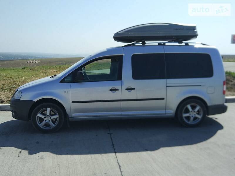 Мінівен Volkswagen Caddy 2008 в Києві