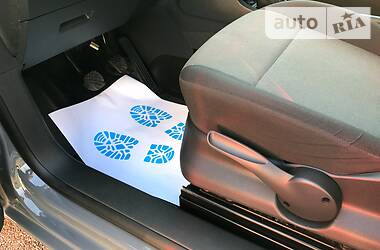 Вантажопасажирський фургон Volkswagen Caddy 2015 в 