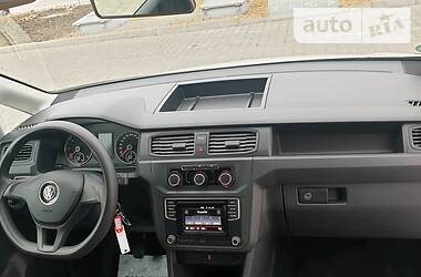 Вантажопасажирський фургон Volkswagen Caddy 2017 в 