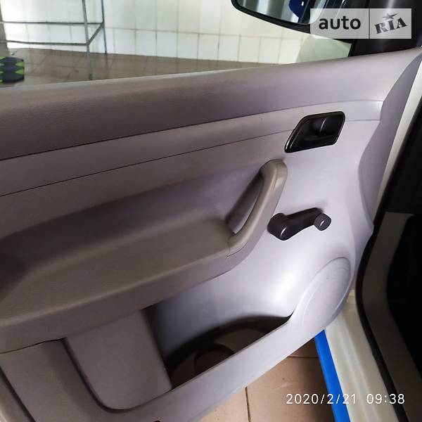 Вантажопасажирський фургон Volkswagen Caddy 2008 в Звенигородці фото 8 Вантажопасажирський фургон Volkswagen Caddy 2008 в Звенигородці