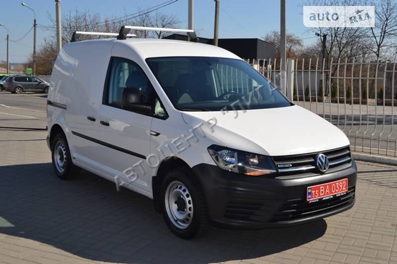 Вантажопасажирський фургон Volkswagen Caddy 2016 в Хмельницькому