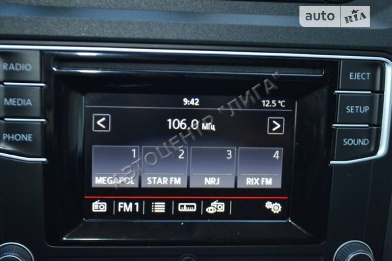 Вантажопасажирський фургон Volkswagen Caddy 2016 в Хмельницькому
