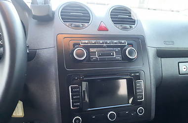 Вантажопасажирський фургон Volkswagen Caddy 2011 в 