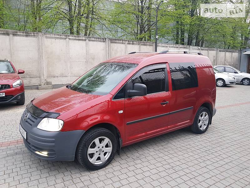 Вантажопасажирський фургон Volkswagen Caddy 2005 в Запоріжжі
