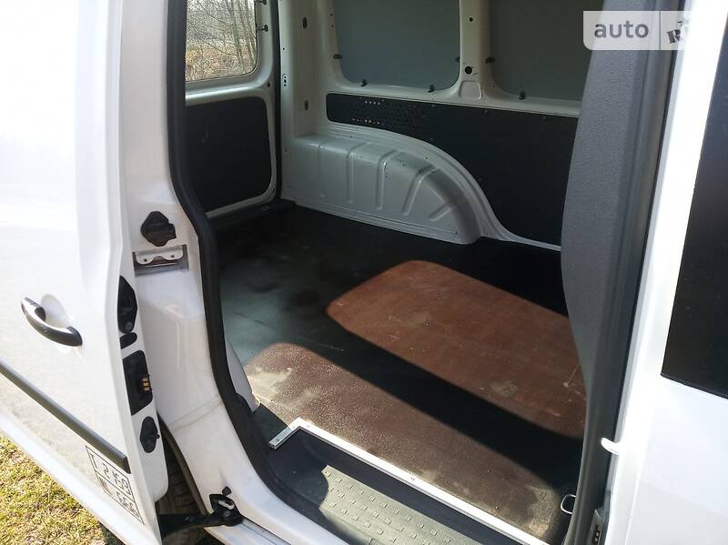 Мінівен Volkswagen Caddy 2015 в Ковелі