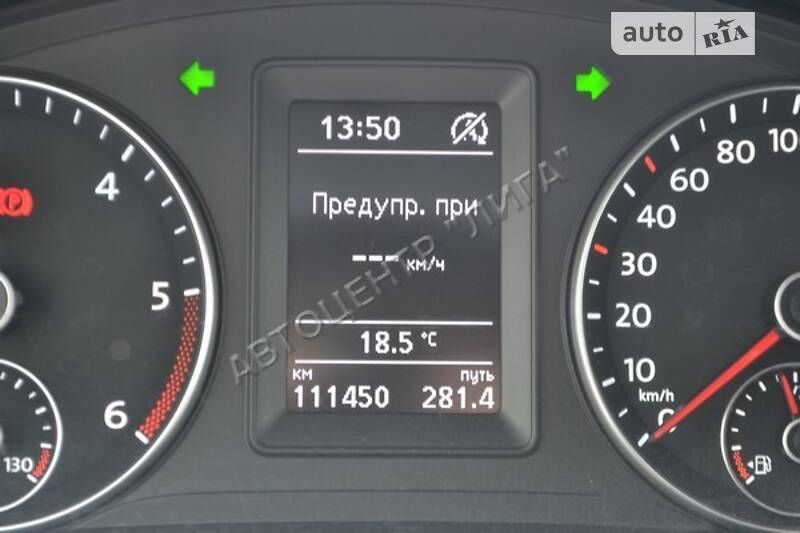 Вантажопасажирський фургон Volkswagen Caddy 2015 в Хмельницькому
