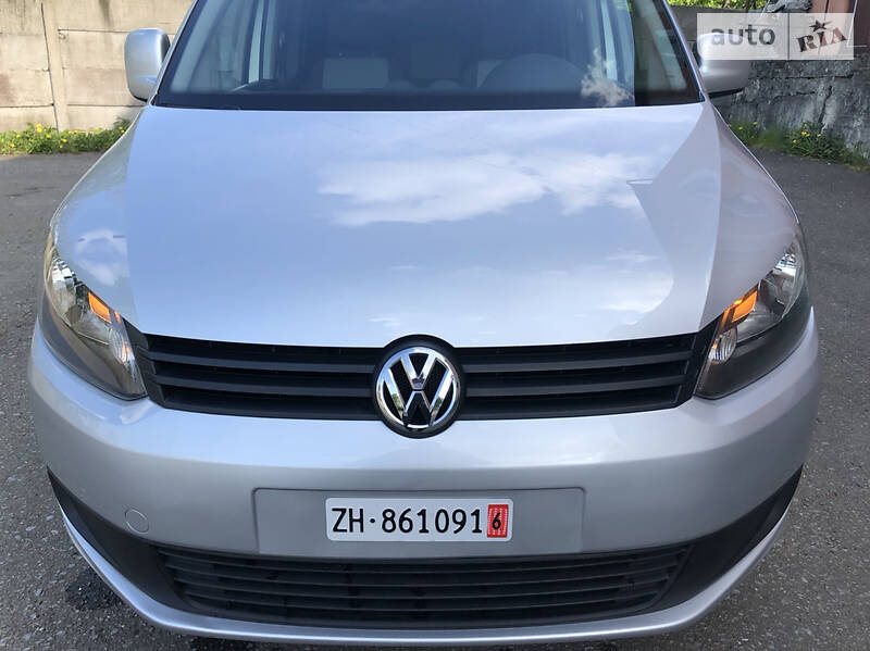 Мінівен Volkswagen Caddy 2013 в Львові