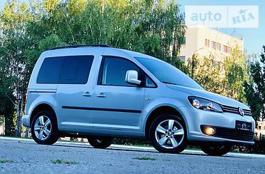 Мінівен Volkswagen Caddy 2014 в 