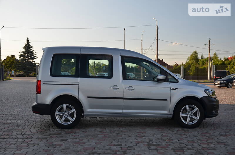 Мінівен Volkswagen Caddy 2017 в Луцьку