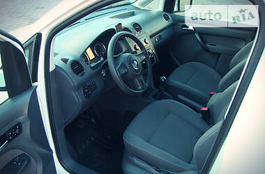 Мінівен Volkswagen Caddy 2014 в 