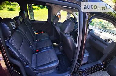 Вантажопасажирський фургон Volkswagen Caddy 2011 в 