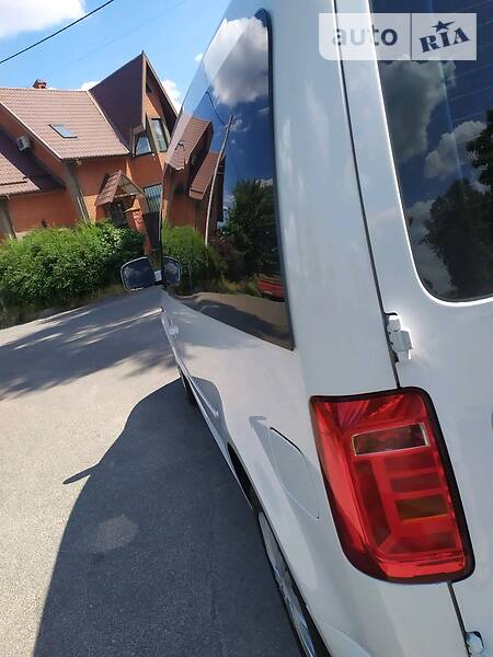 Мінівен Volkswagen Caddy 2016 в Києві