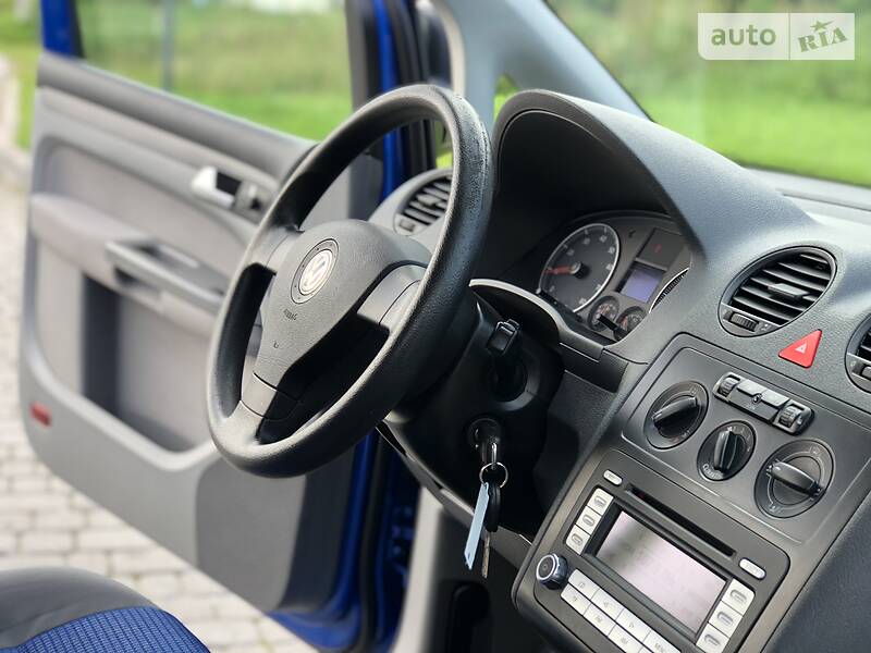 Вантажопасажирський фургон Volkswagen Caddy 2007 в Дрогобичі фото 110 Вантажопасажирський фургон Volkswagen Caddy 2007 в Дрогобичі