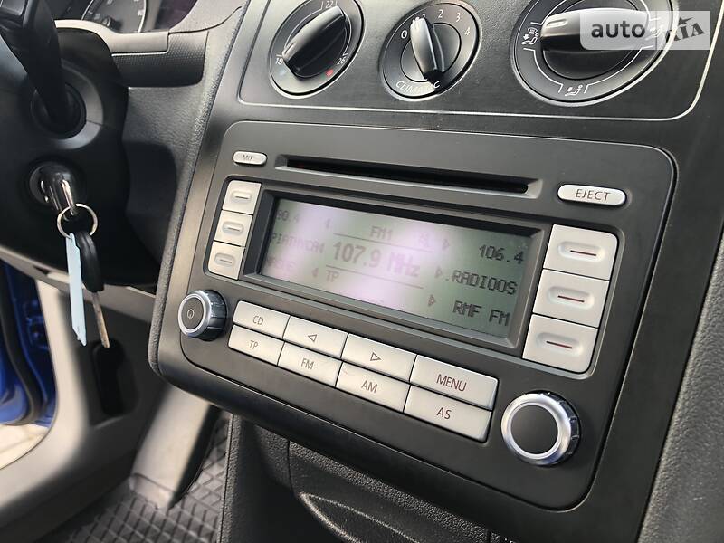 Вантажопасажирський фургон Volkswagen Caddy 2007 в Дрогобичі фото 114 Вантажопасажирський фургон Volkswagen Caddy 2007 в Дрогобичі