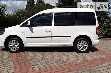 Вантажопасажирський фургон Volkswagen Caddy 2015 в 