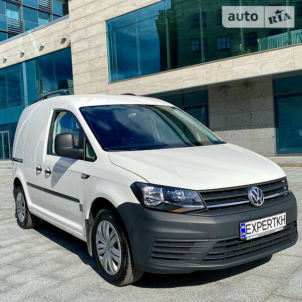 Вантажопасажирський фургон Volkswagen Caddy 2017 в Харкові