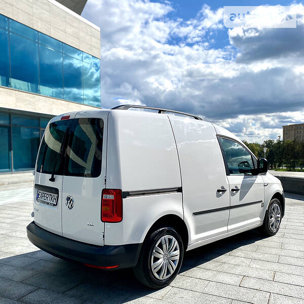 Вантажопасажирський фургон Volkswagen Caddy 2017 в Харкові