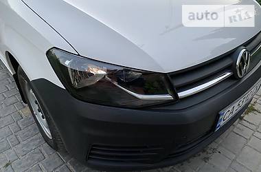 Грузовой фургон Volkswagen Caddy 2016 в Умани