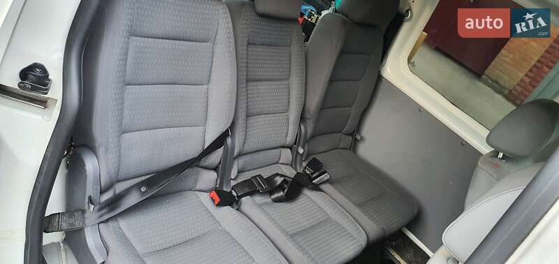 Минивэн Volkswagen Caddy 2009 в Виннице фото 15 Минивэн Volkswagen Caddy 2009 в Виннице