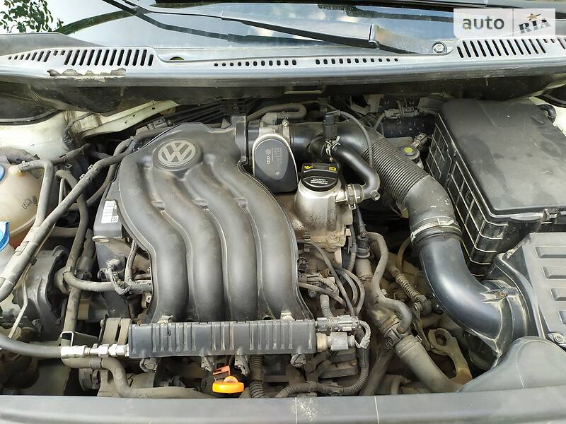 Минивэн Volkswagen Caddy 2007 в Коростене