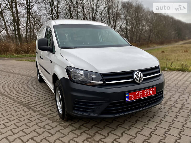 Вантажопасажирський фургон Volkswagen Caddy 2016 в Рівному