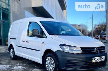 Грузопассажирский фургон Volkswagen Caddy 2016 в Харькове