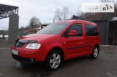 Минивэн Volkswagen Caddy 2010 в Тячеве