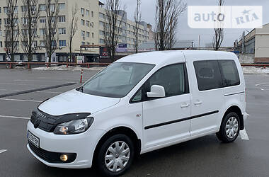 Универсал Volkswagen Caddy 2013 в Киеве