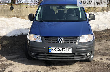 Универсал Volkswagen Caddy 2010 в Костополе