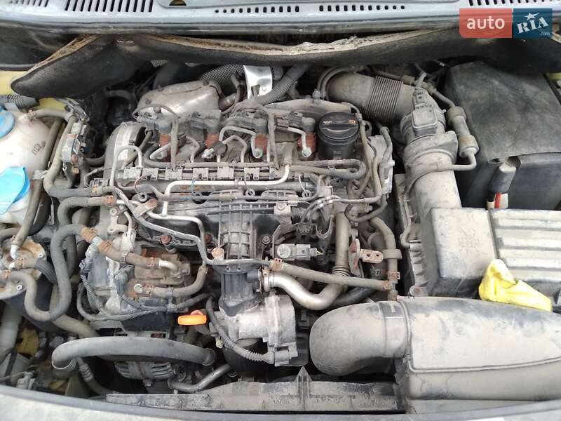 Універсал Volkswagen Caddy 2012 в Одесі