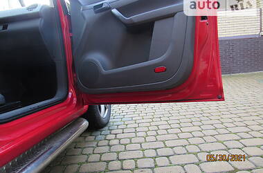 Грузовой фургон Volkswagen Caddy 2014 в 