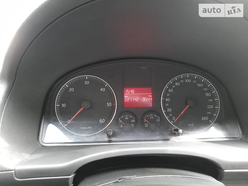 Минивэн Volkswagen Caddy 2010 в Павлограде