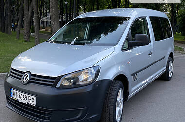 Универсал Volkswagen Caddy 2011 в Киеве