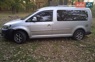 Минивэн Volkswagen Caddy 2013 в 