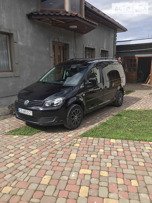 Мінівен Volkswagen Caddy 2014 в Чернівцях