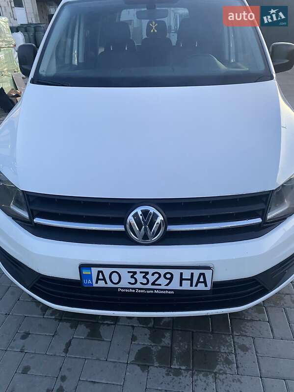 Универсал Volkswagen Caddy 2016 в Тячеве фото 2 Универсал Volkswagen Caddy 2016 в Тячеве