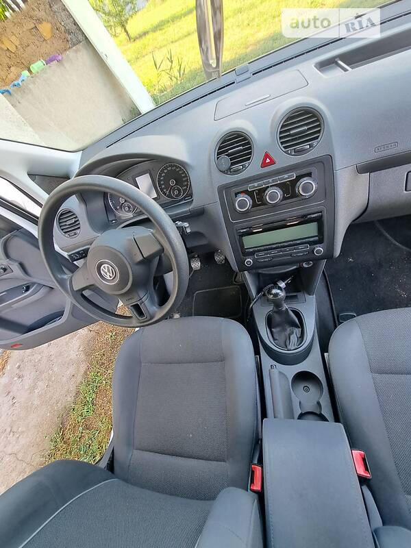 Мінівен Volkswagen Caddy 2010 в Орлівщині