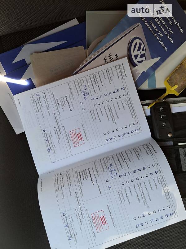 Мінівен Volkswagen Caddy 2010 в Орлівщині